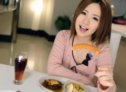 Chồng ăn tối xong rồi phang em